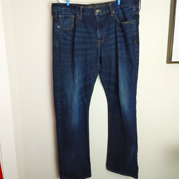 American Eagle Men's Blue Jeans 36x30 Straight Cut Relaxed Fit - Picture 1 of 9